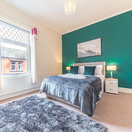 *King Bed* Luxury City Centre House Barrow-in-Furness Kültér fotó