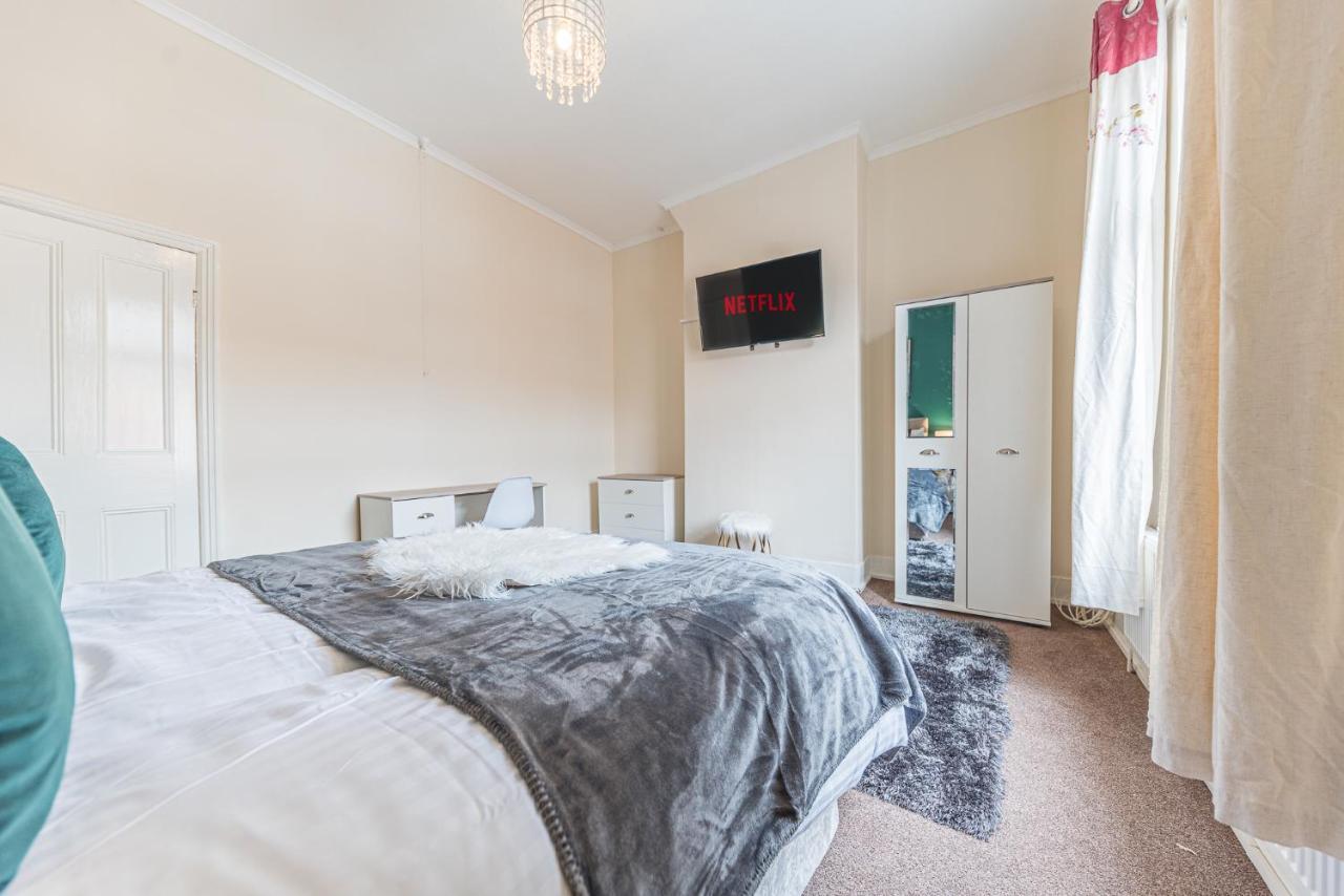 *King Bed* Luxury City Centre House Barrow-in-Furness Kültér fotó